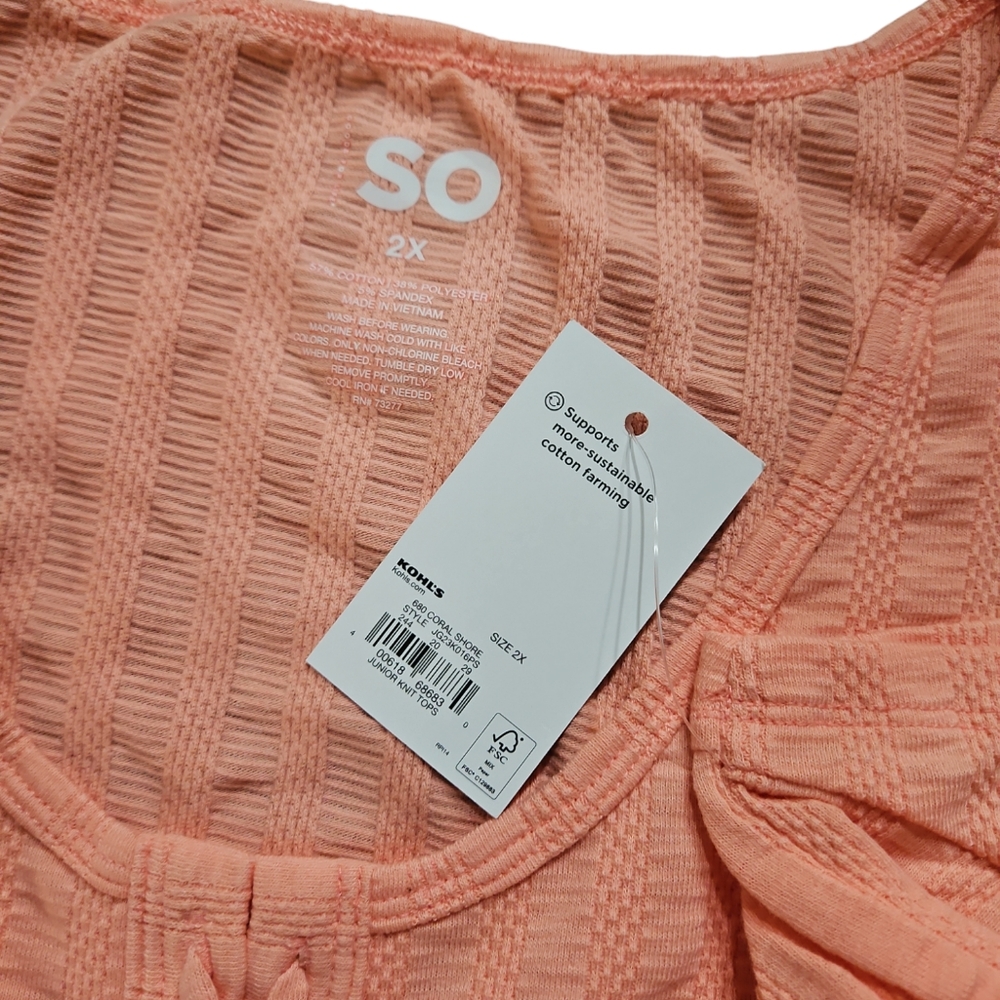 Juniors' Plus Size SO® Cropped Front Lace-Up Top